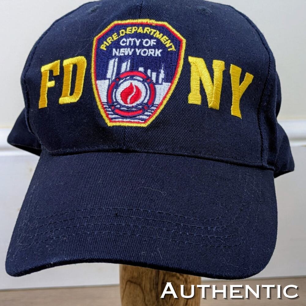 Authentic FDNY Cap VTG Mens Navy Blue Embroidered Seal Twin Towers Adjustable